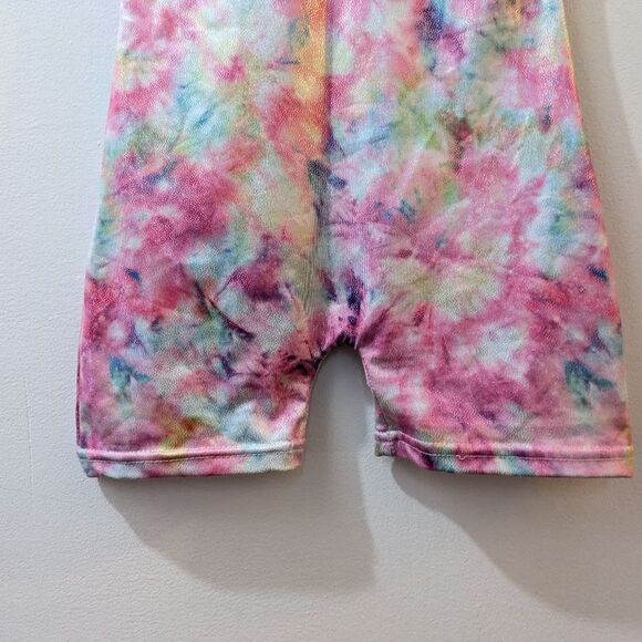 Gymnastics Leotard with Shorts, Girls 6-7 (130) - Picture 6 of 10